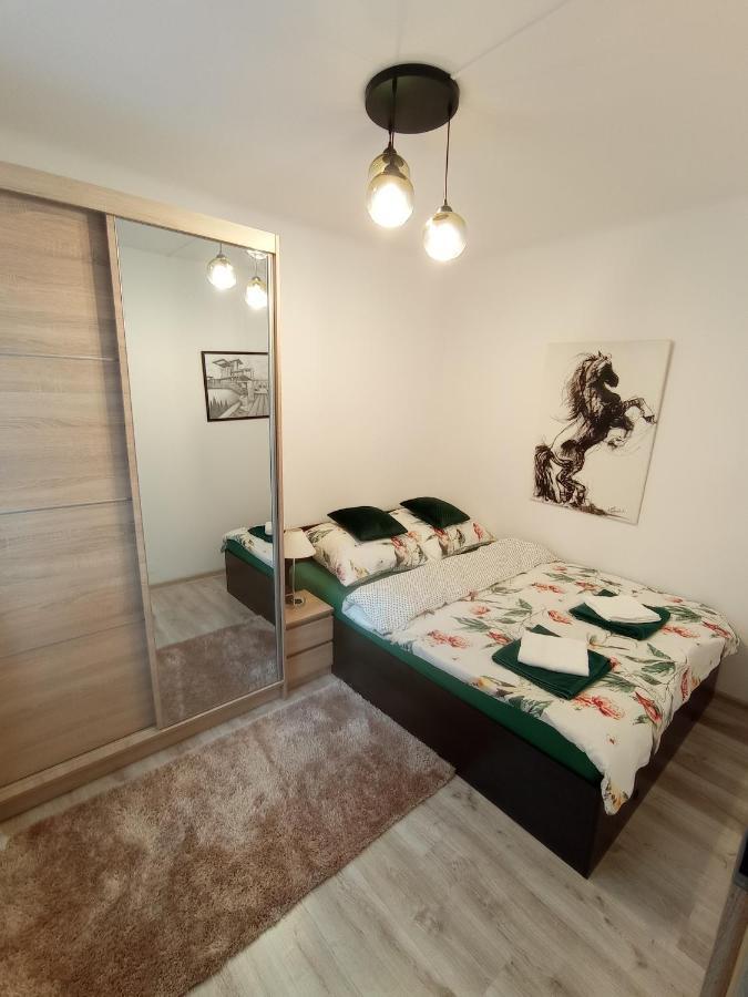 Mk Apartament II Rzeszow Luaran gambar